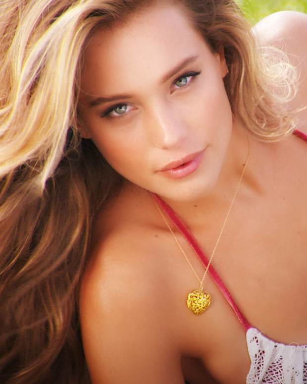 2157889318001_4017881309001_Hannah-Davis-Intimates.jpg